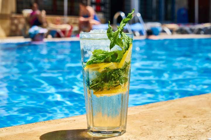 Drinks served at the pool